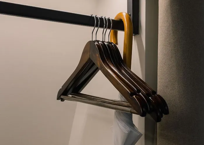 Splendide Riviera Boutique Art