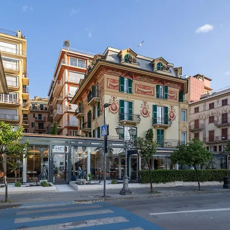 Splendide Riviera Boutique Art Hotel