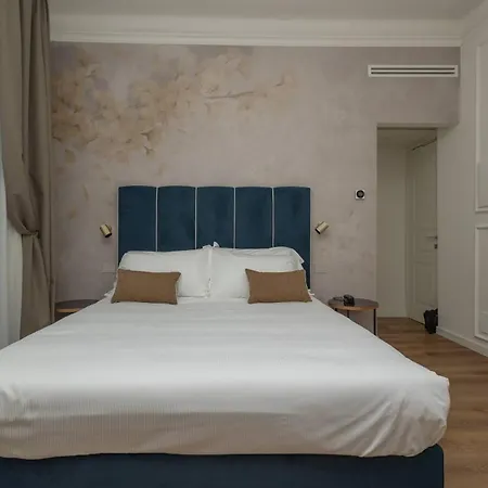 Splendide Riviera Boutique Art Hotel 4*