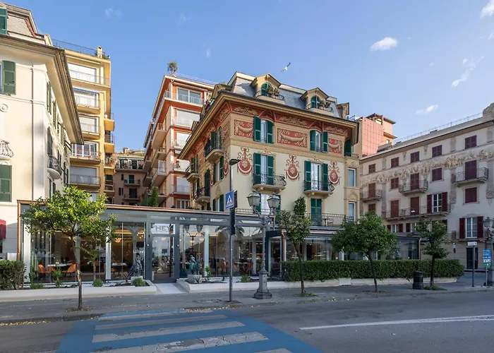 Splendide Riviera Boutique Art فندق