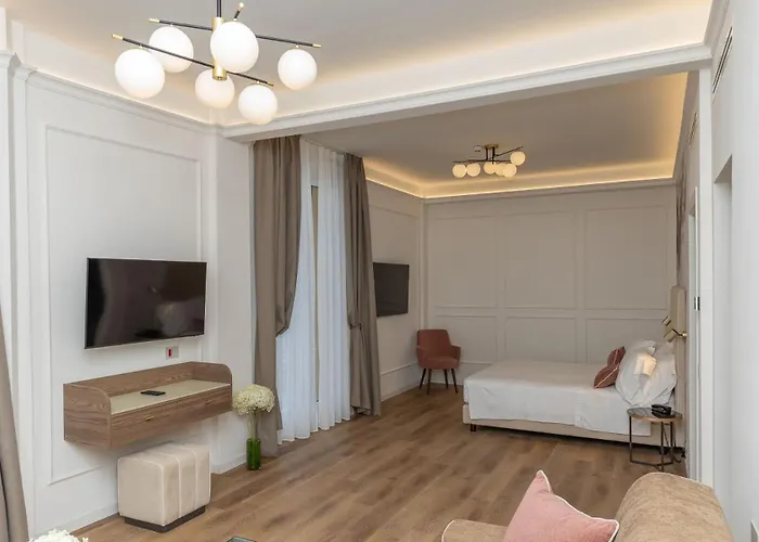 Splendide Riviera Boutique Art فندق 4*