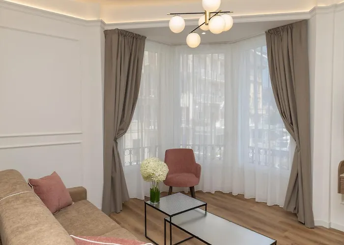 Splendide Riviera Boutique Art فندق راباللو