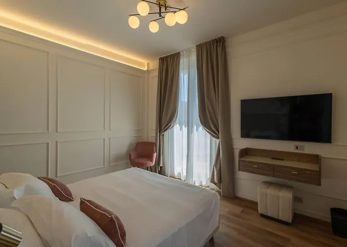 Splendide Riviera Boutique Art فندق 4*