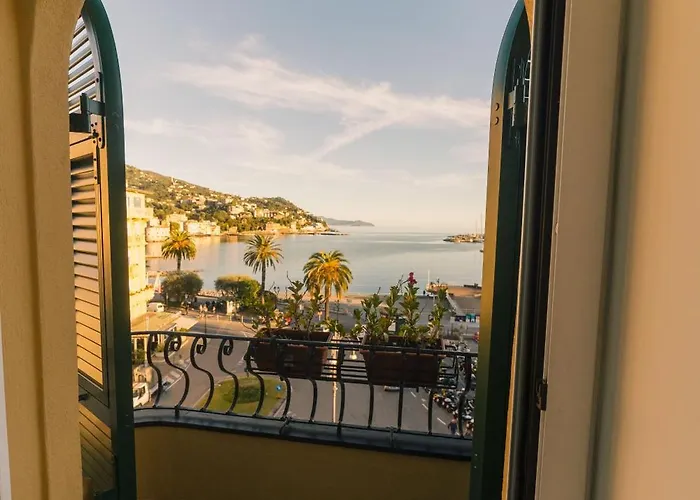 Splendide Riviera Boutique Art