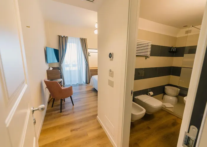 Ξενοδοχείο Splendide Riviera Boutique Art Ραπάλο